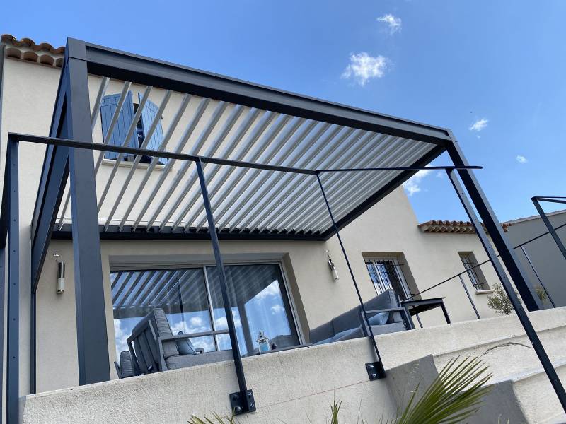 Votre pergola bioclimatique motorisée : pour plus de confort dans l'utilisation